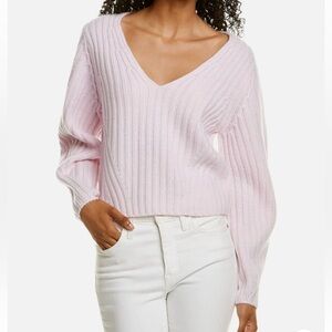 Vince 𝅺Full Sleeve Fitted V-Neck Wool & Cashmere-Blend Sweater Pink Sz L $425
